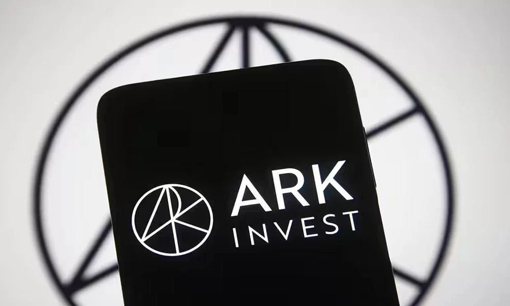 Ark Invest, 암호화폐 시장 변동성 속에서 코인베이스 보유량 삭감