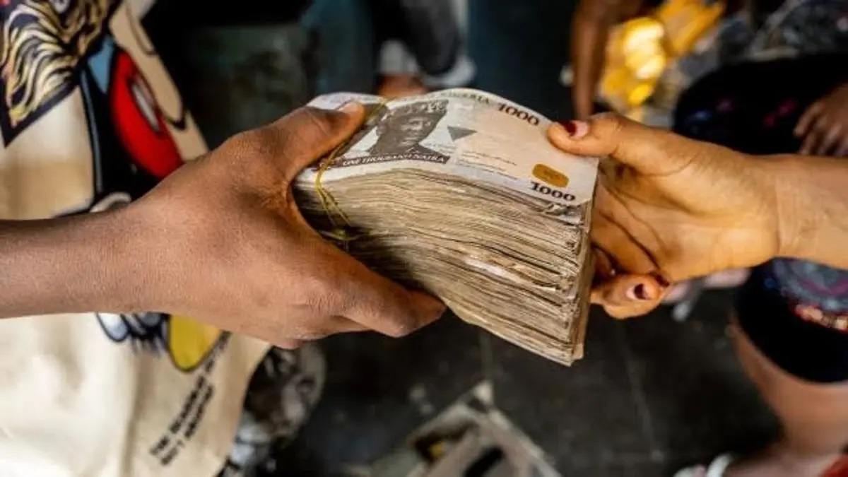 Der nigerianische Naira steigt gegenüber dem US-Dollar auf dem offiziellen Devisenmarkt