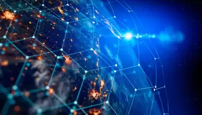 how to run a blockchain on twitter