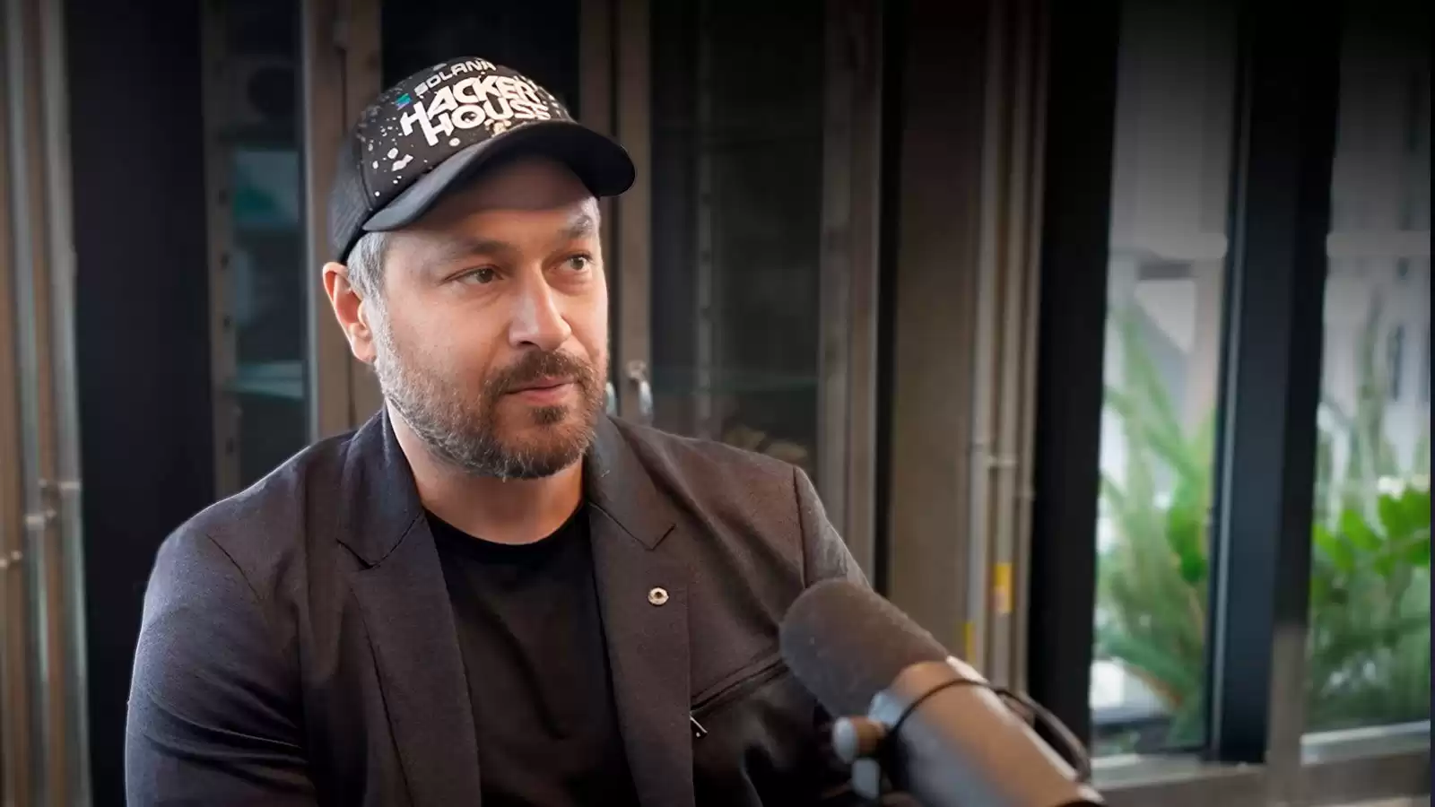 Solanaの共同設立者であるAnatoly Yakovenkoは、ビットコインが「ハイブリッド」プルーフオブステーク（POS）モデルに向かっていると意見を述べています。