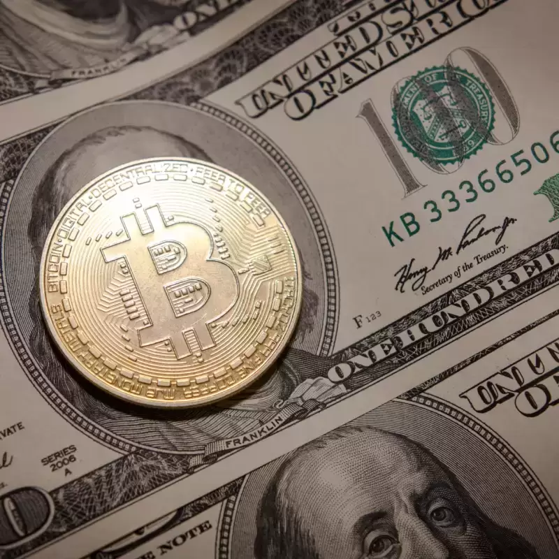Bitcoin Experiences a Dramatic $10,000 Swing