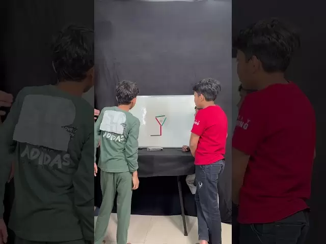 将硬币移动3杆#brainteasers #funny＃trendend #comedy #comedy #challenge将硬币放在家里