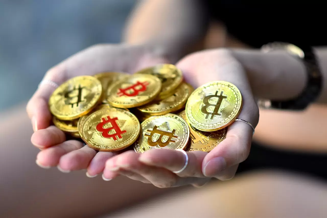 Le prix du bitcoin (BTC) reste au-dessus du point de 90 000 $ pivot