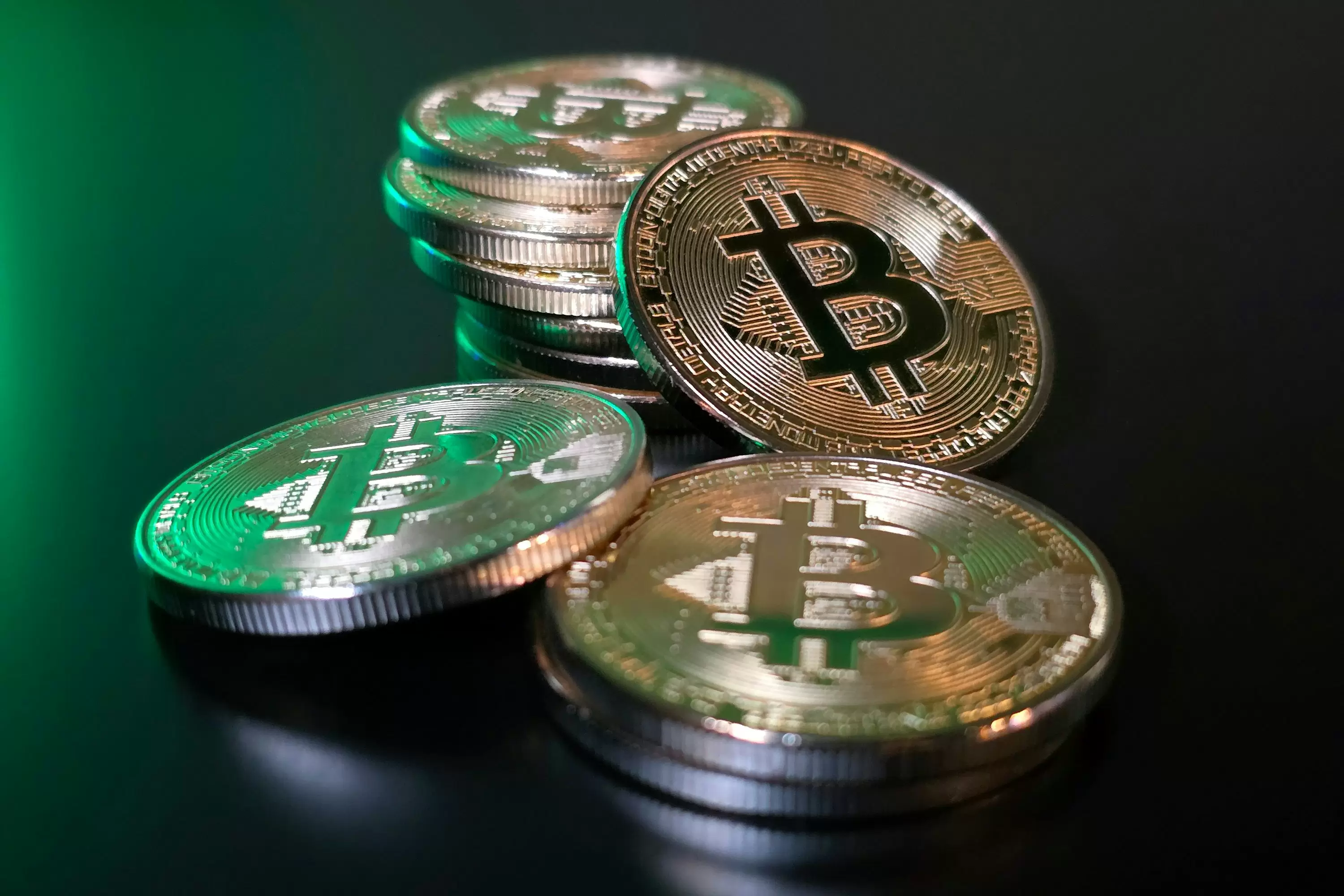 Bitcoin (BTC) MVRV Ratio Drops Below Key $95,000 Price Level, Raising Concerns About the Stability of Its Rally