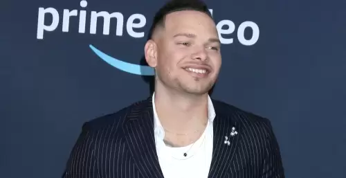 Kane Brown et Taylor Lautner: des amis réels à «The Token Groomsman»