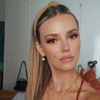 Jess B